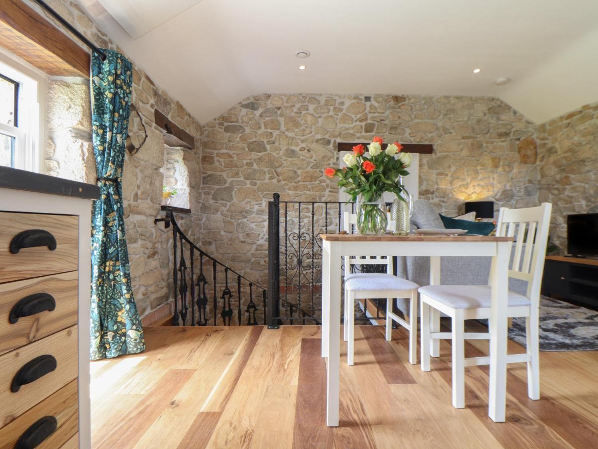 The Hayloft Helston Exterior foto